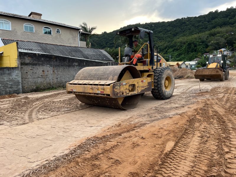 Iniciam as obras do binário da Lagoa da Conceição em Florianópolis.