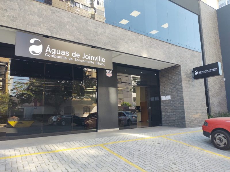 Segundo prefeitura, foi escolhido o im&oacute;vel localizado na rua Tijucas pela sua localiza&ccedil;&atilde;o estrat&eacute;gica – Foto: Adriano Mendes/NDTV