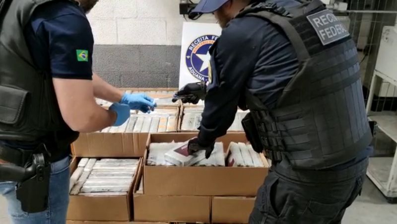 Cocaína é apreendida no porto de Navegantes