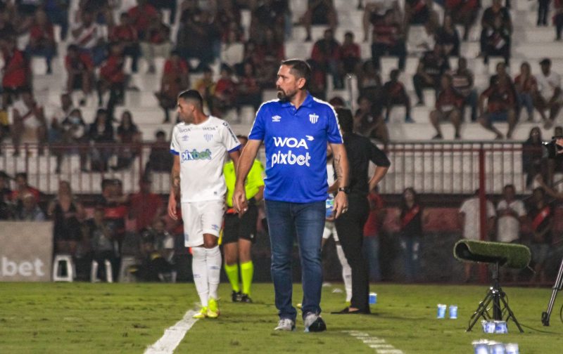 Gustavo Morínigo, novo técnico do Avaí