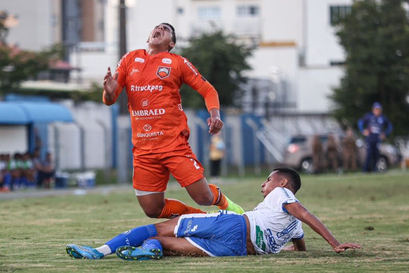 Camboriú venceu mais uma na Série D