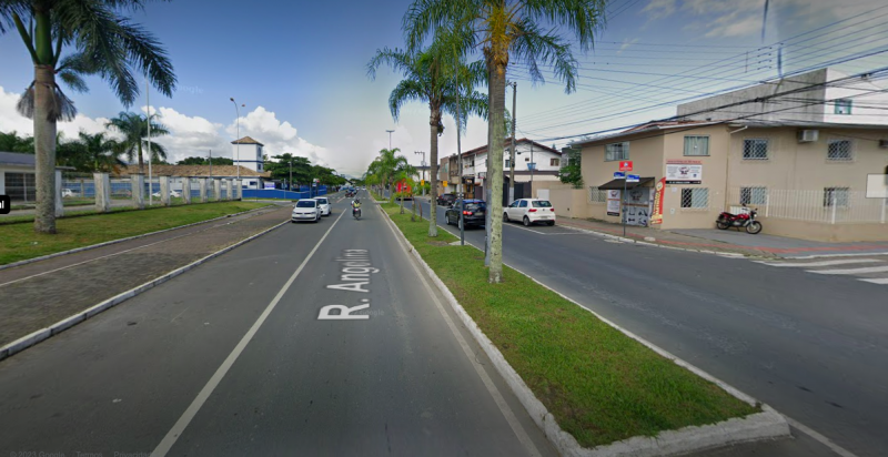 Criança foi encontrada sozinha na rua