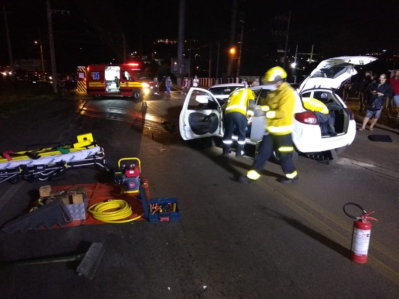 Vá lá na calçada': pintores são barrados em restaurante de Chapecó por  estarem sujos de tinta