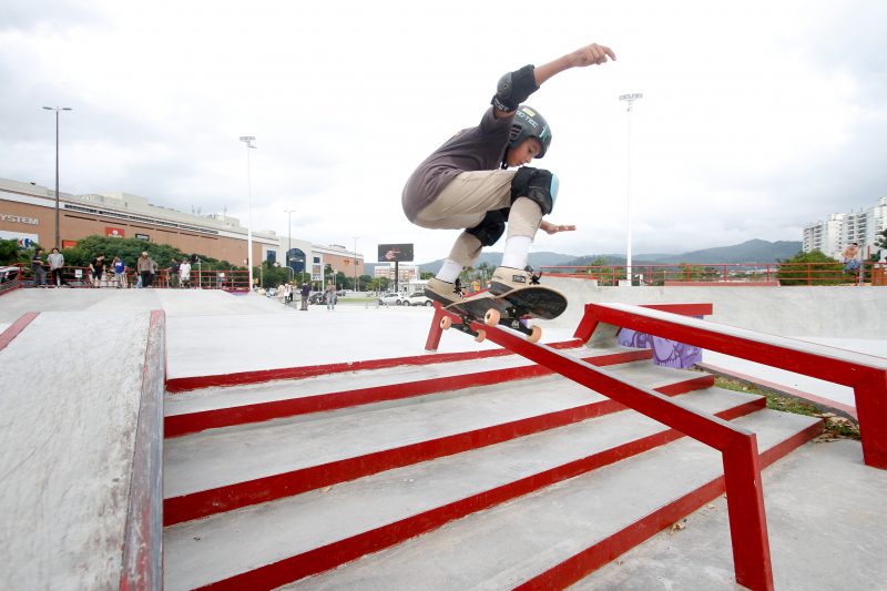 Inaugurada neste m&ecirc;s, a nova pista de skate da Trindade, a Trinda Times, traz novo incentivo e perspectivas para o esporte em Florian&oacute;polis&nbsp;– Foto: Leo Munhoz/ND