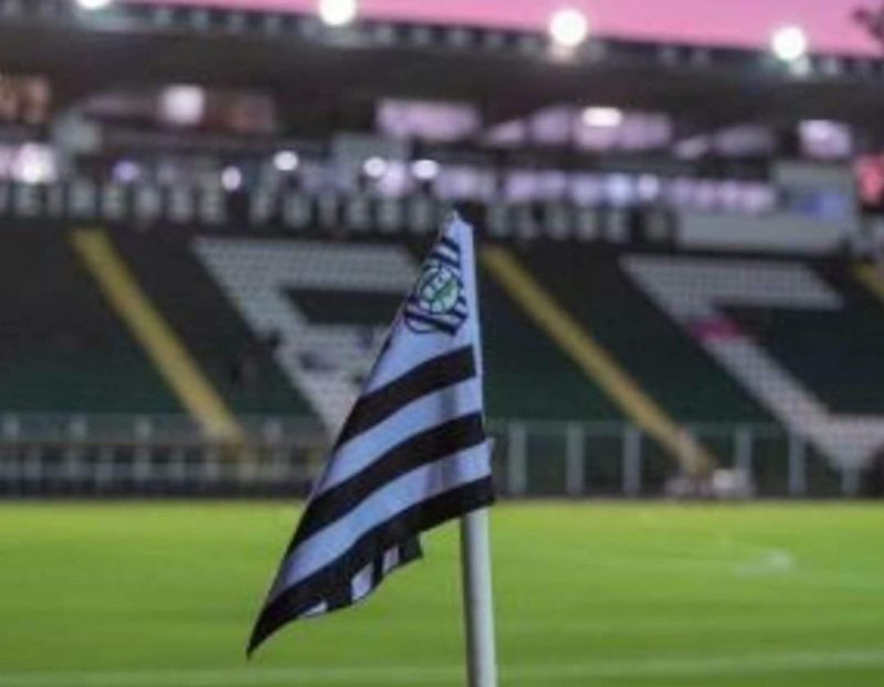 Figueirense tem assembleia para definir a recuperação judicial do clube