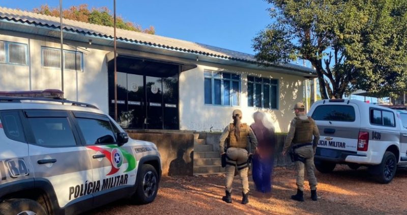 Homem foi preso em Ipua&ccedil;u. – Foto: Pol&iacute;cia Militar/Divulga&ccedil;&atilde;o/ND