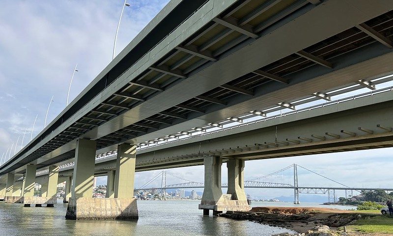 Ponte Pedro Ivo Campos e Colombo Salles