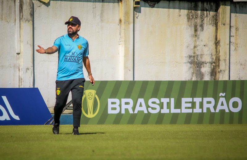 Pouso Alegre x Brusque: onde assistir ao vivo, horário e escalações, brasileirão série c