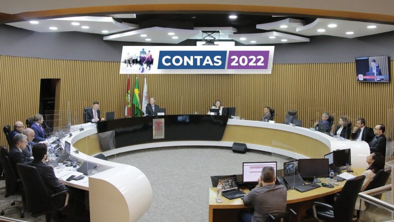 Moisés tem contas aprovadas, mas com restrições 