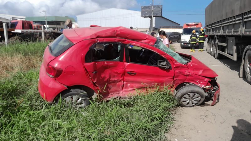 ✓Ao Vivo, Na Br-280, KM 10. Carros pequenos transitam normalmente pela  rodovia., By São Chico Online