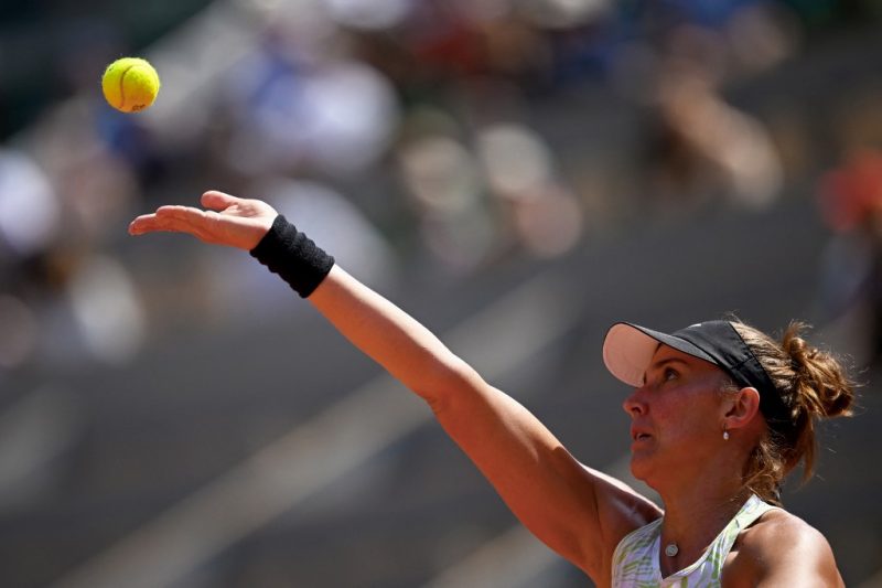 Bia Haddad encara número 1 do mundo por vaga na final de Roland Garros