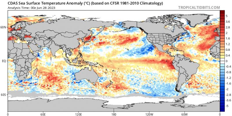 O El Niño pode trazer eventos climáticos extremos, com chuvas muito volumosas e temperaturas atípicas para a estação em Santa Catarina.