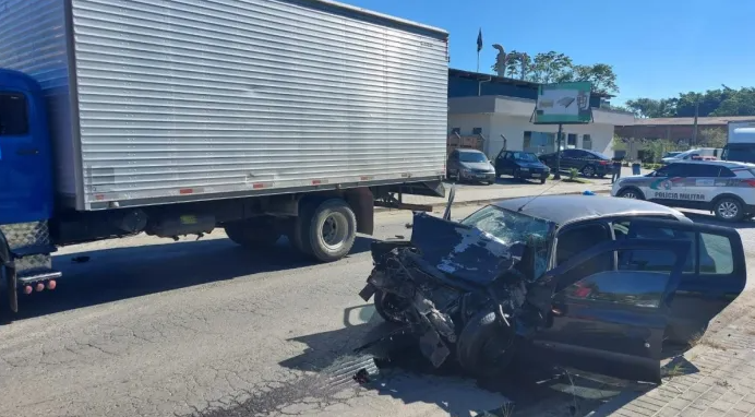 Vídeo registra momento do acidente que vitimou motorista em Blumenau 