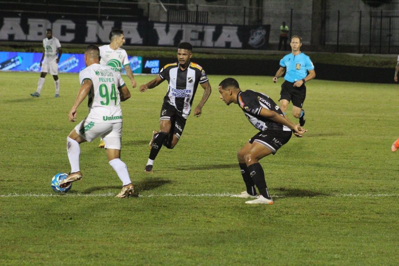 ABC x Chapecoense pela 12&ordf; rodada da S&eacute;rie B – Foto: Jo&atilde;o Heemann | ACF | ND