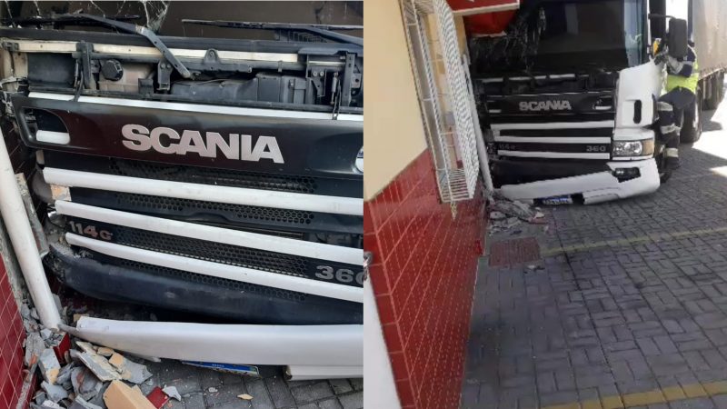 Carreta bate em fachada de hotel, na marginal da BR-101, no km 207, em São José