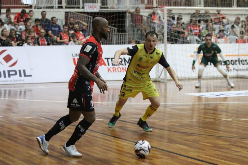 JEC Futsal e Jaraguá brigam pela vice-liderança isolada da Liga Nacional