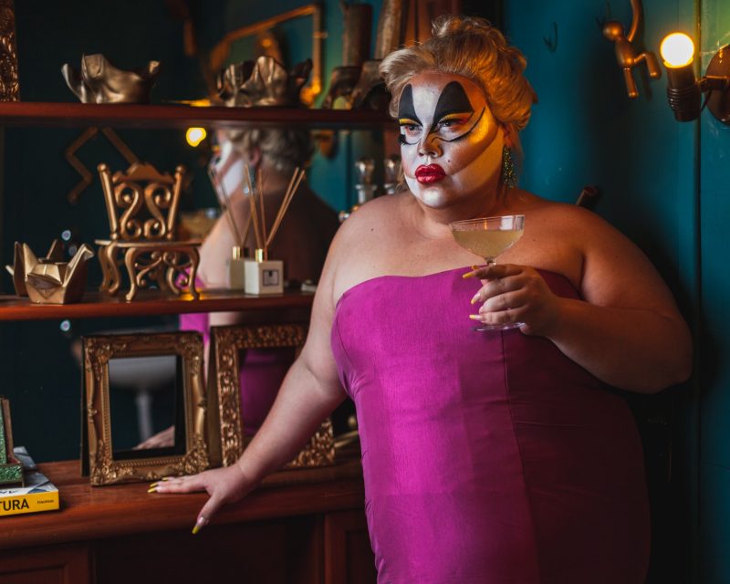 Drag Susaninha também estará no festival que celebra a cultura LGBTQIA+