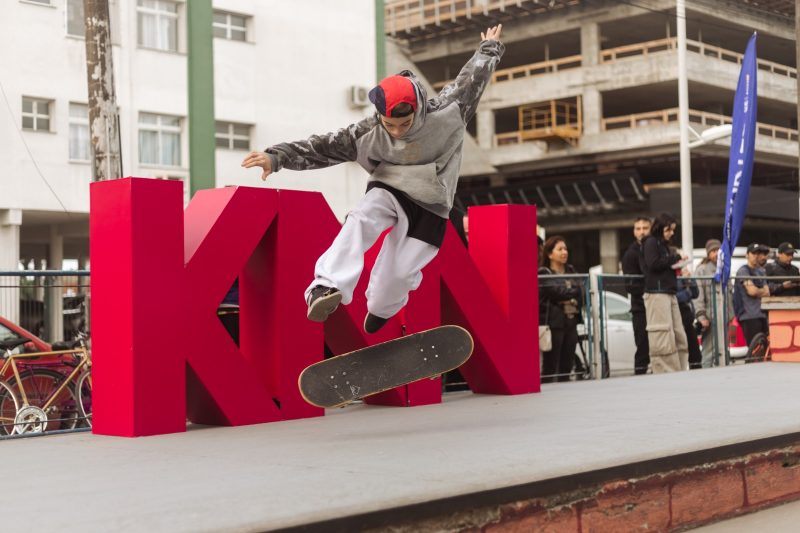 Premiações vão para os que fizerem as melhores manobras de skate e que vencerem os desafios