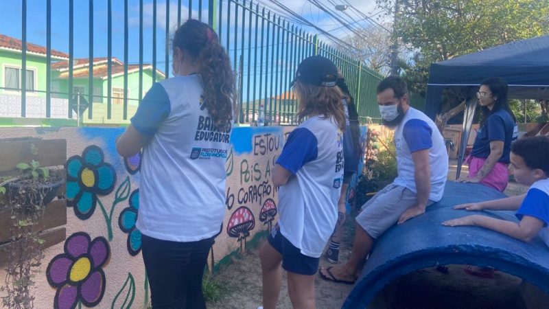 Além da coleta do óleo, a pintura do muro da unidade também foi uma das atividades durante a gincana