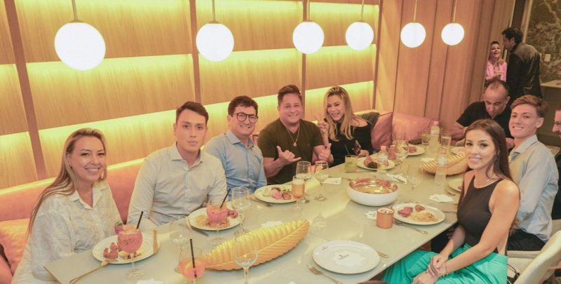 Leonardo e Poliana já estão com as chaves do novo apartamento em Navegantes