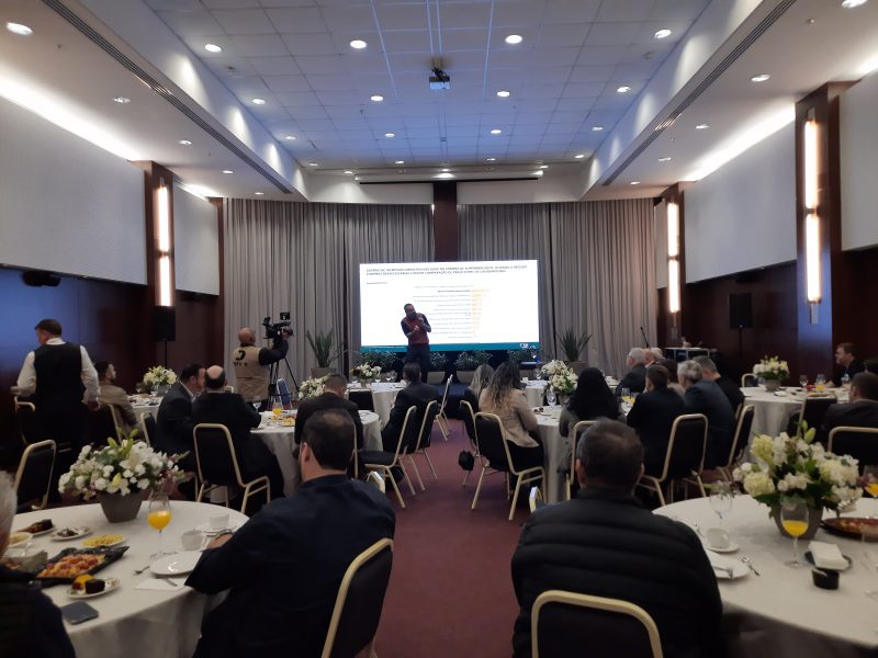 Palestra com empresários teve como tema as tendências do consumidor 