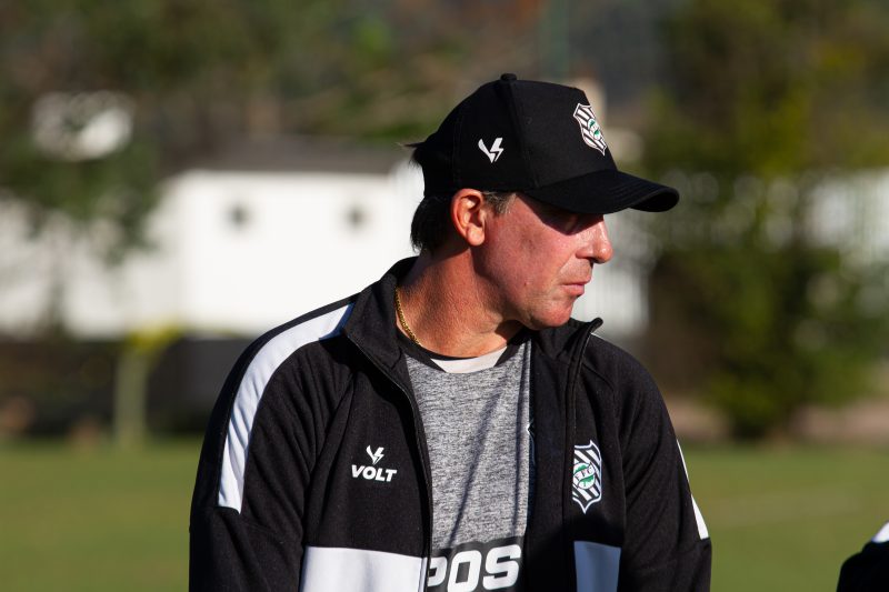 Paulo Baier quer manter o 100% de aproveitamento no comando do Figueirense