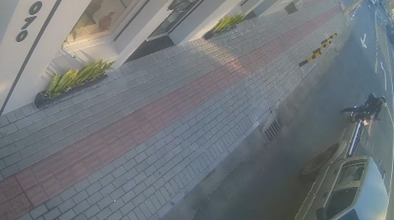 Motociclista é atropelado em Blumenau 