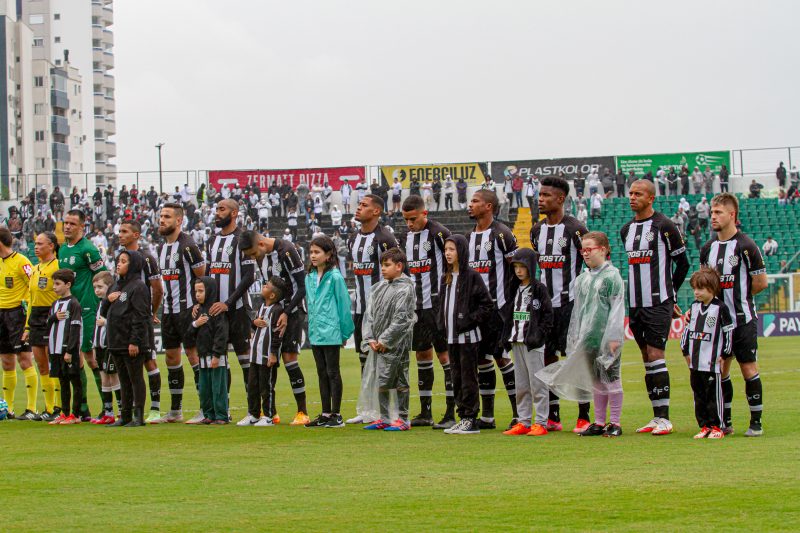 Figueirense encara sequência de três jogos em uma semana