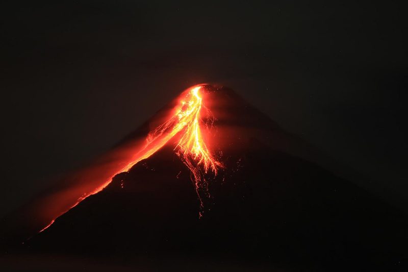 Mayon é um dos 24 vulcões ativos mais imprevisíveis das Filipinas