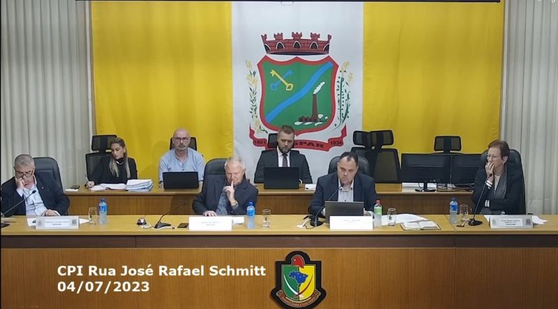 Ex-secretário presta depoimento em Gaspar 