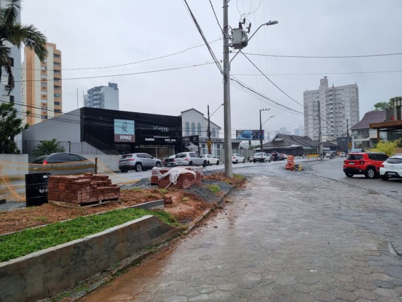 Obra na Avenida Martin Luther impacta tr&acirc;nsito a partir desta segunda-feira em Blumenau – Foto: Prefeitura de Blumenau/Reprodu&ccedil;&atilde;o ND