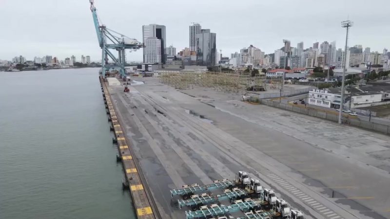 Frame de vídeo que flagra o Porto de Itajaí vazio