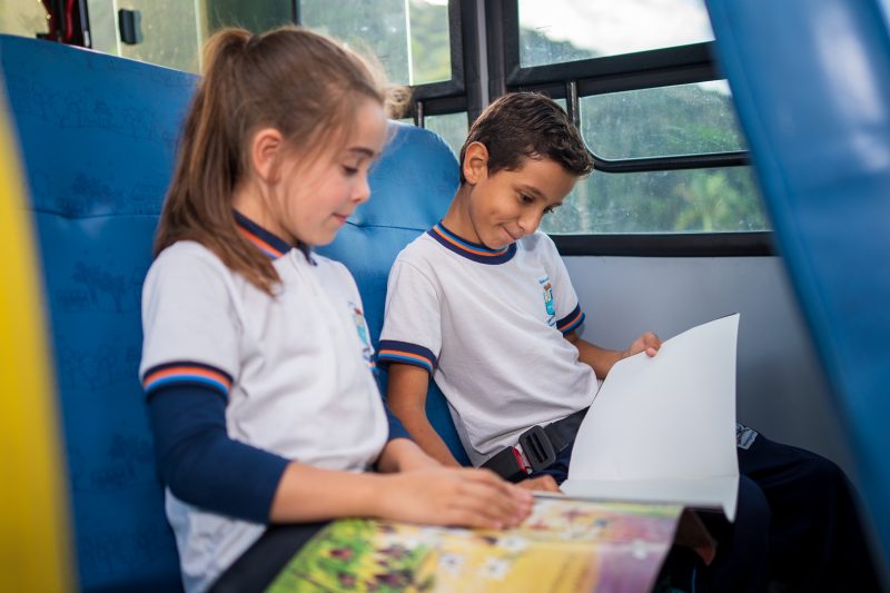 O term&ocirc;metro usado por Paulino J&uacute;nior s&atilde;o as escolas onde ele faz leituras e palestras – Foto: Matheus Nunes/Divulga&ccedil;&atilde;o/its Teens