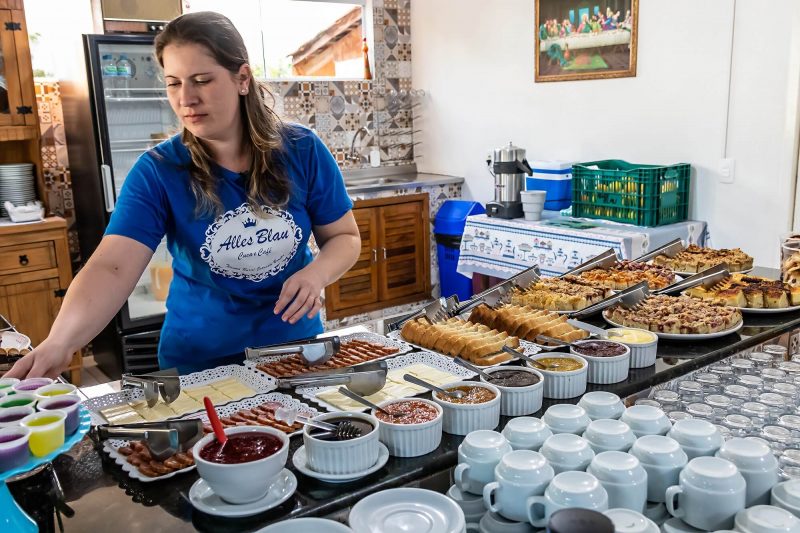 Caf&eacute; rural da Alles Blau &eacute; umas das op&ccedil;&otilde;es gastron&ocirc;micas no Caminhos de Dona Francisca – Foto: Mtur/Divulga&ccedil;&atilde;o
