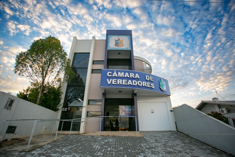 Dupla vai governar o munic&iacute;pio at&eacute; 2024. Pleito foi decidido em sess&atilde;o na C&acirc;mara de Vereadores, realizada na noite desta sexta-feira – Foto: Rodolfo Esp&iacute;nola/Ag&ecirc;ncia AL/Divulga&ccedil;&atilde;o/ND