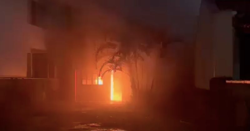 Fire engulfed a house in Tijukas