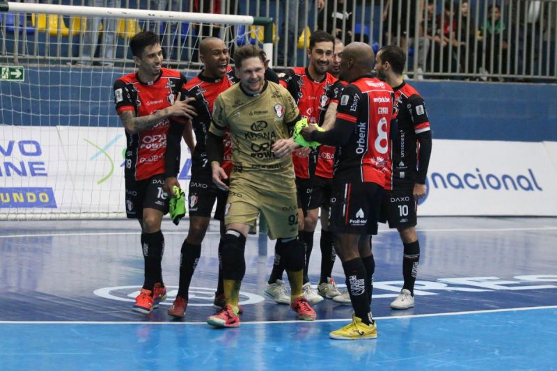 JEC Futsal volta a vencer após cinco empates