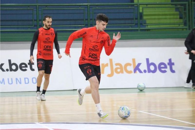 JEC Futsal recebe o Minas e tem a volta de Gabriel Penezio