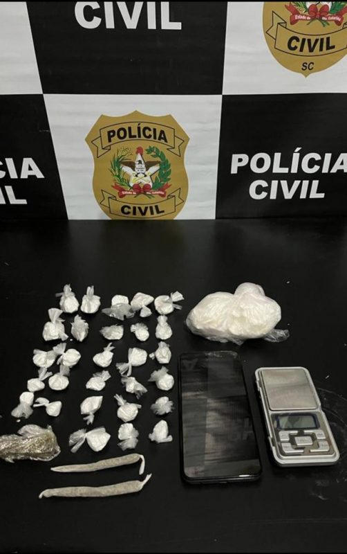 Ele estava sendo investigado há um mês por tráfico de drogas na modalidade de disque entrega 