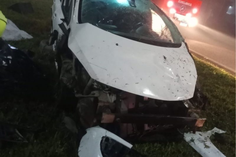 O acidente aconteceu por volta das 5h30 desta segunda-feira (24) no km 87 da BR-101 – Foto: Divulga&ccedil;&atilde;o/ND