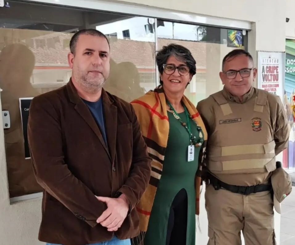 Three months after the terrorist attack that claimed the lives of four children in Blumenau, reserve police officers begin to work in the public schools of Gaspard - Military Police/Disclosure/ND