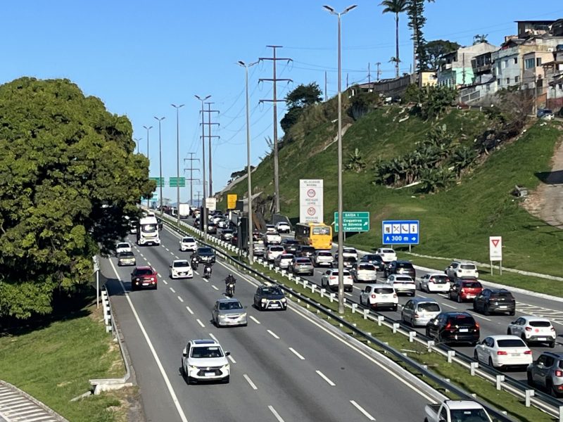 Trânsito em rodovia brasileira