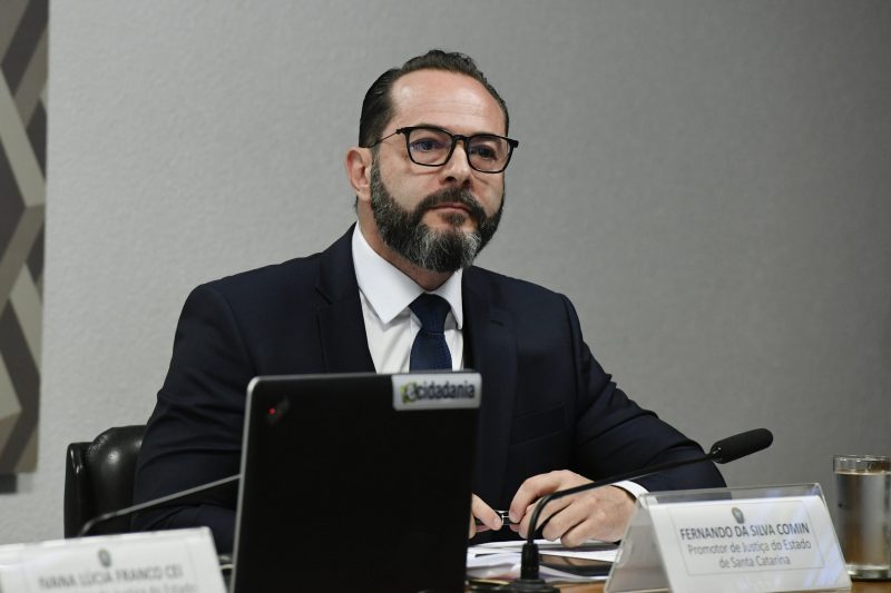 Fernando Comin, ex-procurador-geral de justi&ccedil;a de SC, durante a sabatina no Senado – Foto: Roque de S&aacute;/Divulga&ccedil;&atilde;o/ND