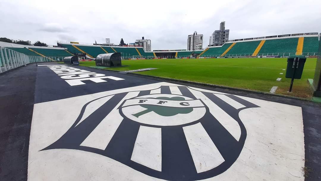 No Figueirense, o time da B na série C, vai agora jogar para não cair  para a série D