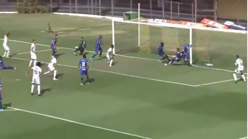 São Caetano sofre gol bizarro em estreia na Copa Paulista