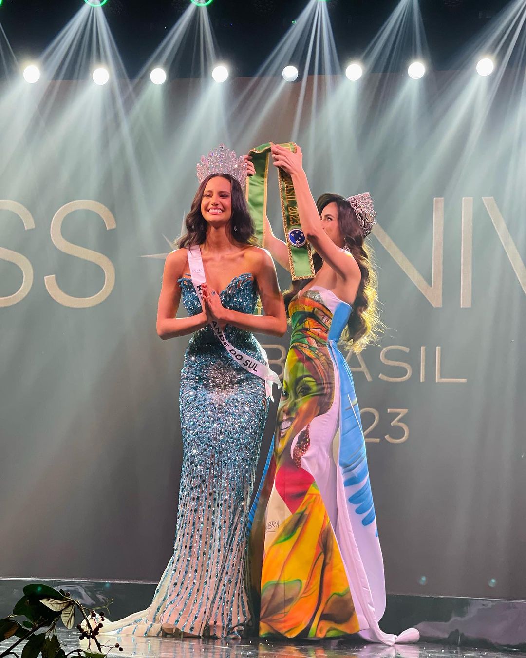 Miss Universo Brasil 2023, Maria Brechane usa traje típico