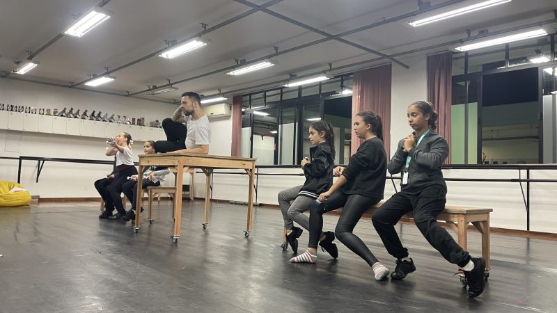 Ensaio do musical Grease – Foto: Divulga&ccedil;&atilde;o/ND