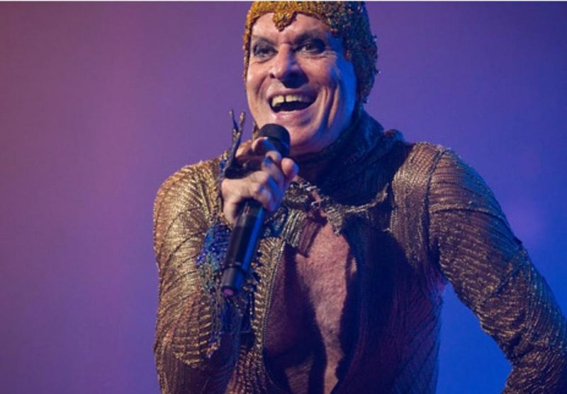 Ney Matogrosso vem a SC e se apresenta na Arena Opus