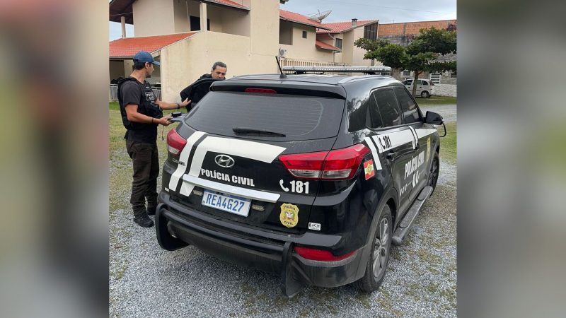 Operação em Bombinhas