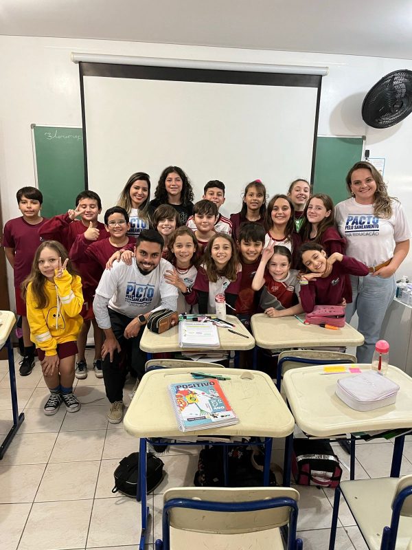 Na &uacute;ltima aula, o grupo fez uma visita &agrave; SAE (Sistema de &Aacute;gua e Esgoto) da Habitasul, na qual teve a chance de vivenciar na pr&aacute;tica o que aprendeu em sala de aula – Foto: Divulga&ccedil;&atilde;o